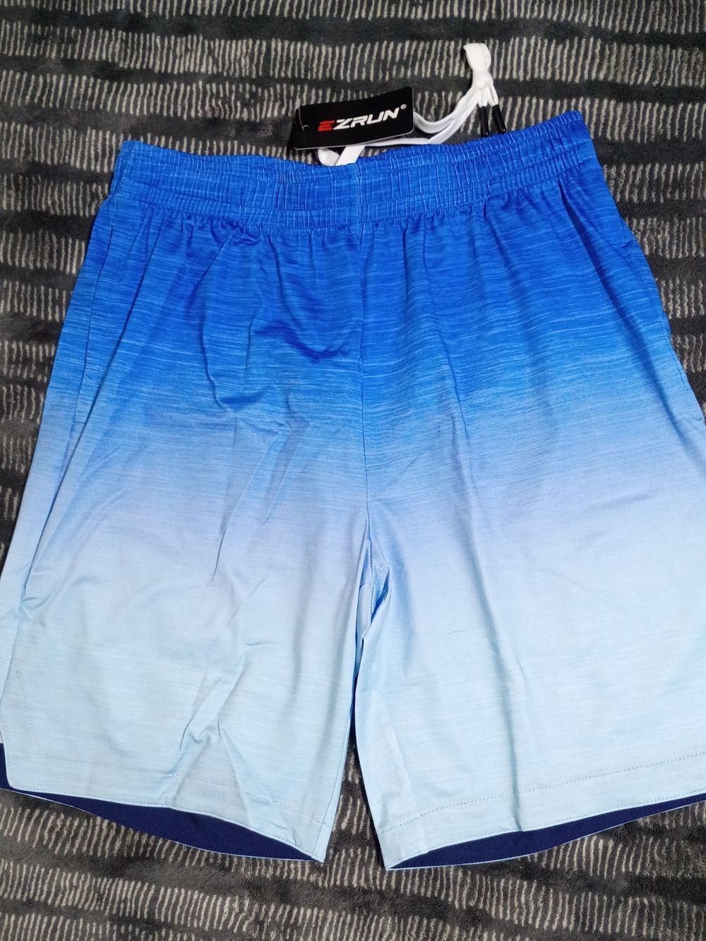 Ezrun Men's Athletic Shorts Blue Gradient Sz S